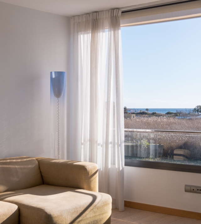 Resa Estates Ibiza for sale te koop apartment views Botafoch Talamanca sofa .jpg
